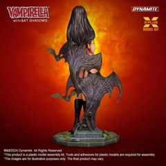 X-Plus 1/8 Scale Vampirella with Bat Shadows Plastic Model Kit NEW
