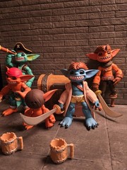 Custom Plundering Lot of 5 Lone Coconut
