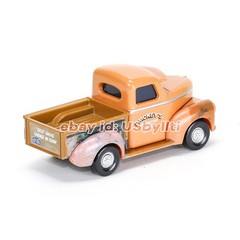 Disney Pixar Cars 3 Smokey Diecast 1:55 Metal Car Toy Gift, NEW Loose