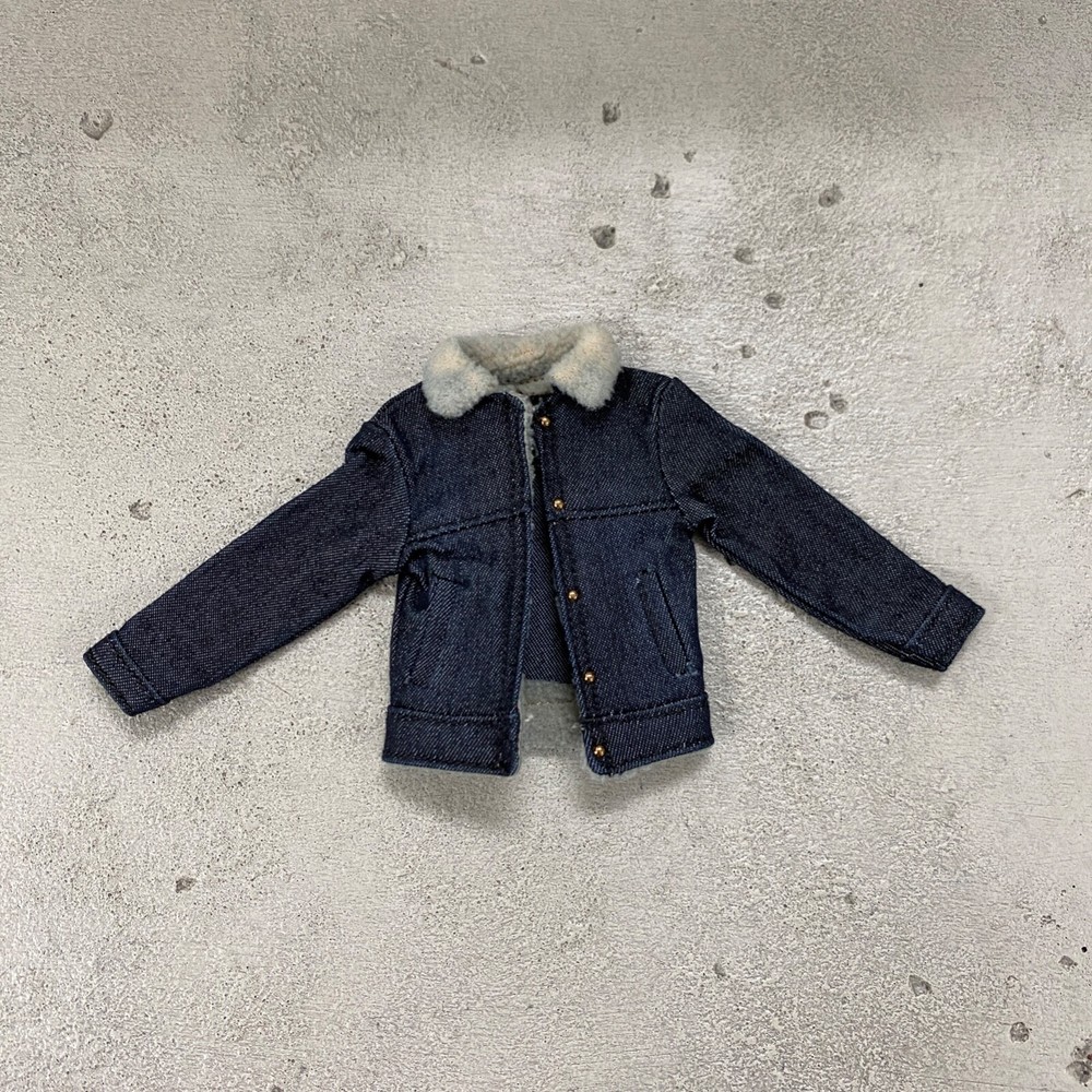 MO-DNJK-ACBK: 1/12 black denim jacket with fur collar for Mezco, Nota Slim body