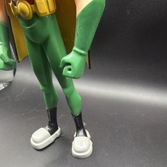 Batman Robin Action Figure Toy Plastic Green Red Yellow Black Cape