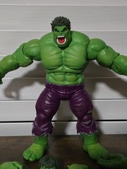 Marvel Legends Maximum Series Hulk Action Figure Near Complete Excellent