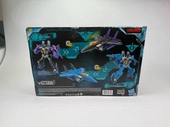 Skywarp & Thundercracker Transformers Earthrise War For Cybertron New NIB