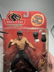 Bruce Lee as Lee Enter the Dragon 2000 Play Along Action Figure