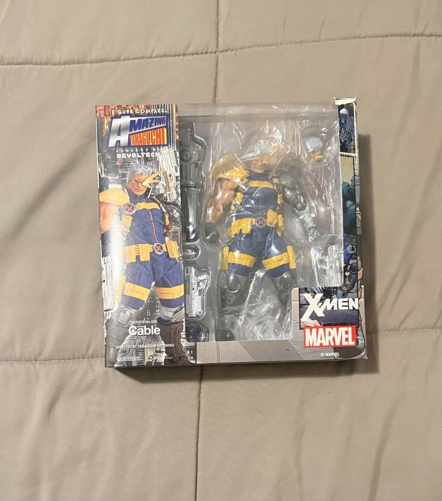 KAIYODO Revoltech Amazing Yamaguchi Marvel Comics Cable Figure Complex No. 020
