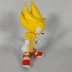 Jakks Pacific Sonic the Hedgehog Yellow Super Sonic 4″ Poseable Action Figure