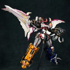 Mighty Morphin Power Rangers Megazord die cast action figure Transformable toy