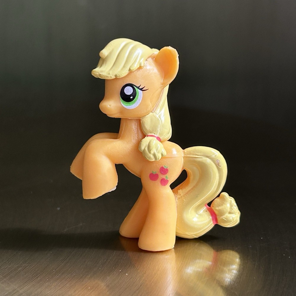 My Little Pony Blind Bag “APPLEJACK” (from various sets) Mini FIM
