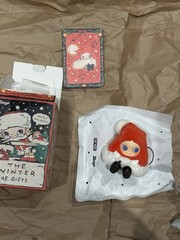 Zsiga The Winter of Gifts [Hatful of Surprises] BRAND NEW Authentic PopMart
