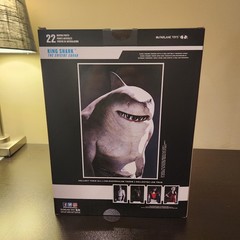 New McFarlane DC Multiverse Suicide Squad King Shark Gold Label Mega Figure