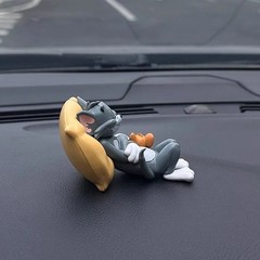 Tom & Jerry Cartoon Figurines Cute Cat Mouse Desk Ornament Toy Decoration car…