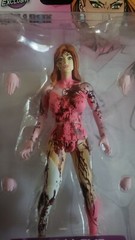 McFarlane Invincible Atom Eve ARTIFICIAL Limited Edition Figure Bloody Version