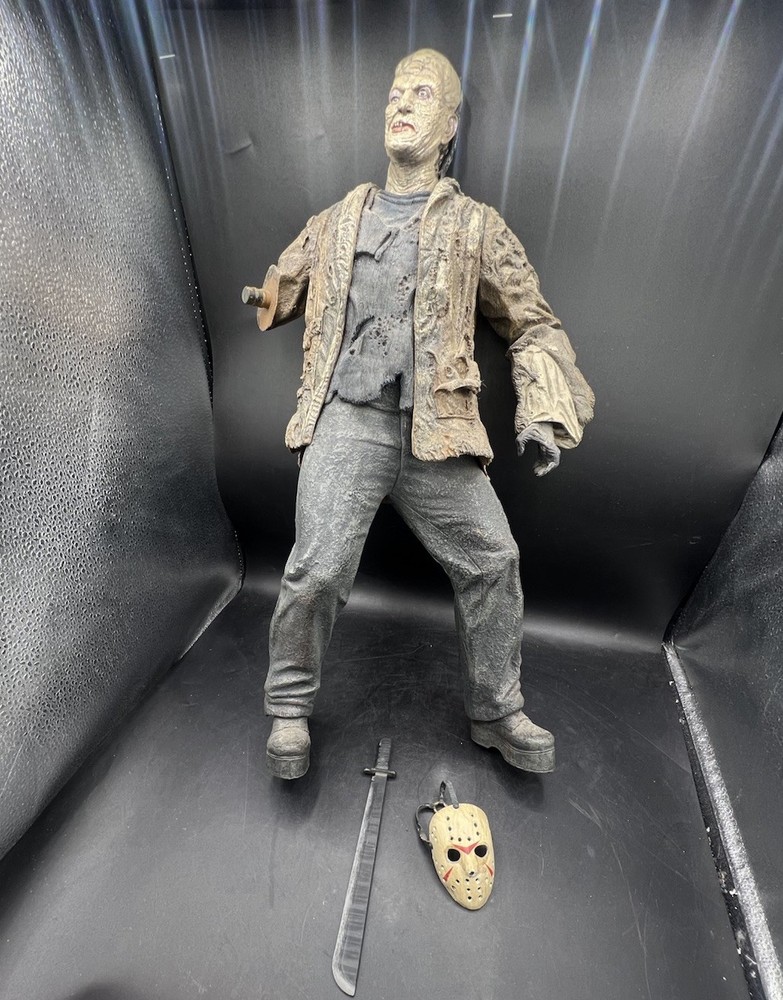 Neca Jason Voorhees 19″in Freddy vs Jason Action figure Friday the 13th 2004