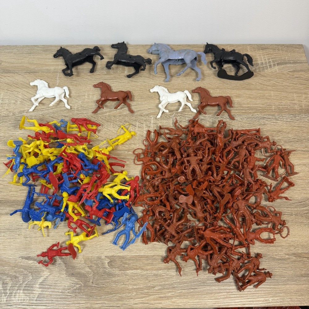 Vintage MPC Marx 1960’s Cowboys & Indians Huge Lot Plastic Toy Soldier lot 55mm