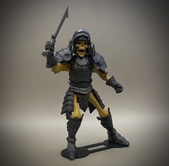 Action stands! Double “standard” pegged (quantity 5 per pack)