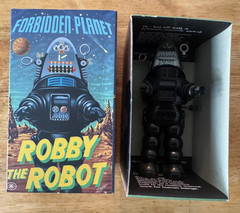 1997 Forbidden Planet ROBBY THE ROBOT “Wind-Up Action” By Rocket USA (A9)