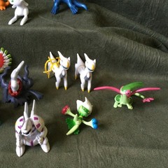 POKEMON Mini (1.5in) Figures Toy Lot Of 20! TOMY-RLW-Bondai *Nidoqueen, Charzard