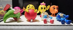 Funko Mystery Minis Lot Retro Video Games Mr Mrs Pacman Megaman Qbert Dig Dug