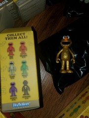 U Pick ELMO Super 7 ReAction Figure Sesame Street Wave 4 GOLD GLOW GREEN or RED