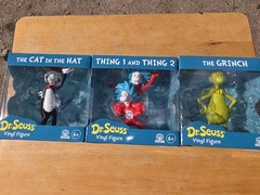 Dr. Seuss Vinyl Figures Lot of 3 – Cat in the Hat, Thing 1 & Thing 2, The Grinch
