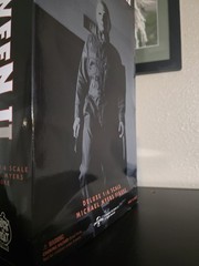 Halloween II Michael Myers 1:6 Scale Figure – Trick Or Treat Studios