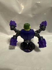Akedo Battle Giants Powerstorm Series BUCKTOOTH Complete With Helmet