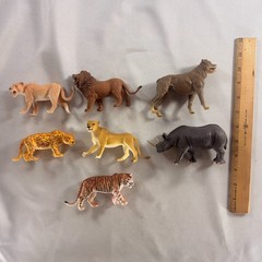 Lot of 7 Toy Animal Figures tiger lion leopard rhino dog terra brooklyn lollipop