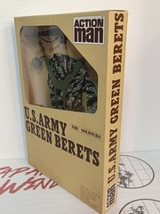 Vintage ACTION MAN The Soldiers US GREEN BERETS Uniform PALITOY in box
