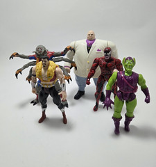 Toybiz Spiderman Animated Series Action Figures Mix Lot Of 8 form years 94-96