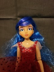 Miraculous Ladybug & Cat Noir The Movie Marinette Collector Fashion Figure