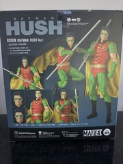 Medicom MAFEX No. 264 Robin Batman Hush Action Figure w/ Staff