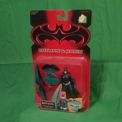 Kenner Batgirl Batman & Robin 1997 Action Figure w/ Blaster & Scythe