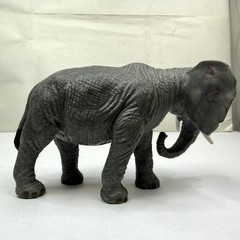Realistic Elephant Action Figure Toy Safari Zoo Animal Gray Plastic Tusk Figure