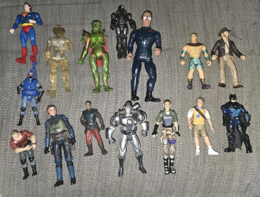 Mixed Lot (15) Action Figures Different Years And Franchises Marvel, DC, GI Joe