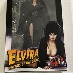 NECA Elvira Mistress of the Dark 8 inch Unpleasant Dreams Figure New