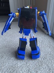 Hello Carbot Grandeur Hawk Hyundai HG330 Celebrity Transforming Robot Figure