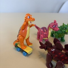Downtown Disney TRex Cafe Toy Dinosaurs Souvenir Lot Of 8 Miniature Figures