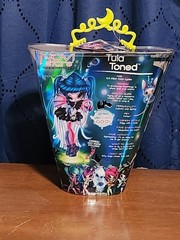 Novi Stars TULA TONED 7″ Doll Filled with Cosmic Goo MGA Entertainment 2012