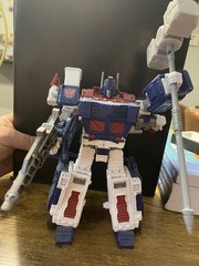 Transformers E3479 Generations War for Cybertron: Siege Leader Class WFC-S13…