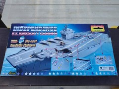 1998 RedBox Toys Independence U.S Aircraft Carrier Ship 31 in. FACTORY SEALED SH