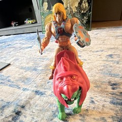 Mattel Masters of the Universe He-Man & Battle Cat Set w/ Axe Sword Shield