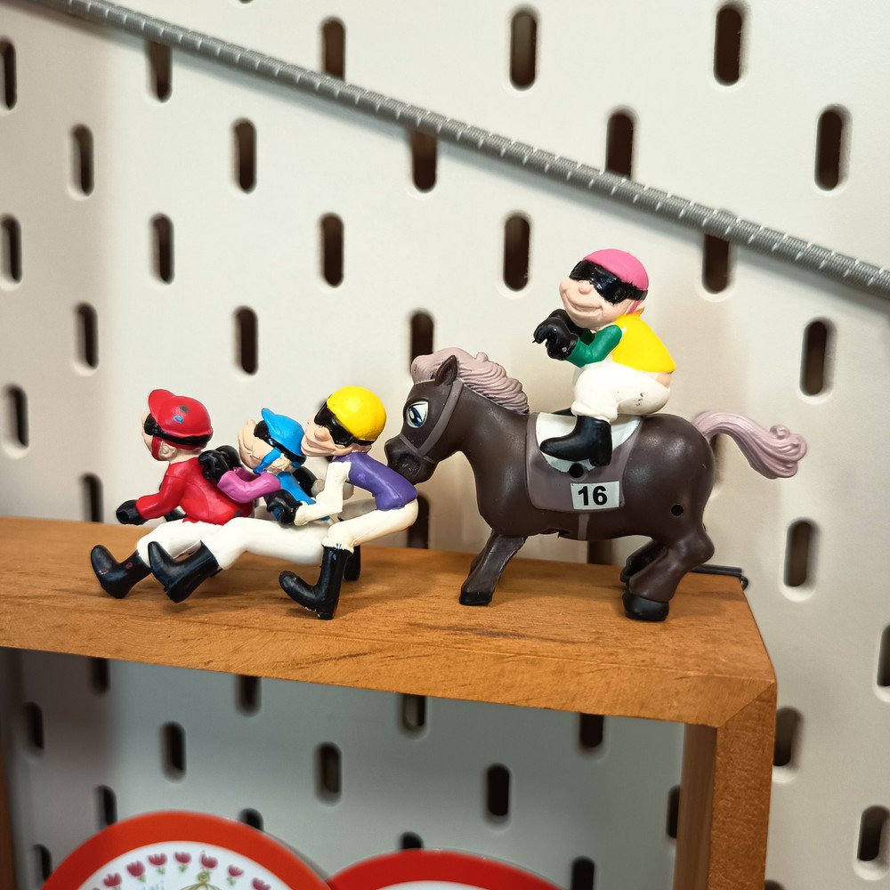 Vintage SilverLit Horse Racing Game 4 JOCKEY FIGURE HORSE LOT Replacement Parts