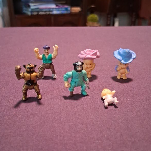 Plastic Mini Figure Set Mixed Lot Multicolor Miniature Toy Figures