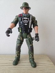 Freedom Fighter 12” Fully Jointed Action Figure Soldier Army Camo