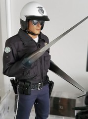 Hot Toys Terminator 2: Judgement Day T-1000 (Read Description)