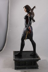 Marvel Gallery Elektra Netflix PVC Figure Diamond Select Toys 11in