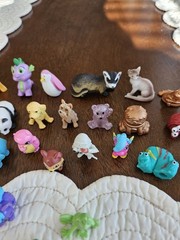 Lot of 25 Unbranded Small Animals, mixed lot. Varies.