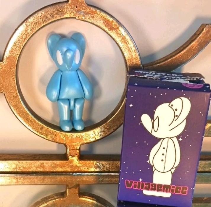 FATHER STEVE Village Mice- IMRAN with a Box. 1Size. Matte Pastelle Blue.