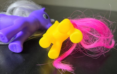Lot Of 2 Large Plastic Play Horses Ponies Purple Yellow Toy Figure Unbranded
