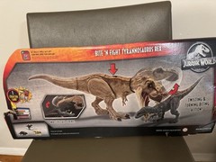 Jurassic World Dino Bite N’ Fight Tyrannosaurus T-Rex *Loose/Open Box Wear READ*